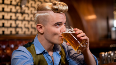 Seu corpo em modo emergência: como ele lida com o álcool que você insiste em beber.